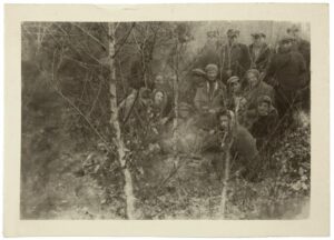 Jak sprytnie ukryć zabudowę pieca gazowego przed oczami domowników?