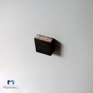 Praktyczny poradnik: jak skutecznie przykleić lustro do płyty meblowej