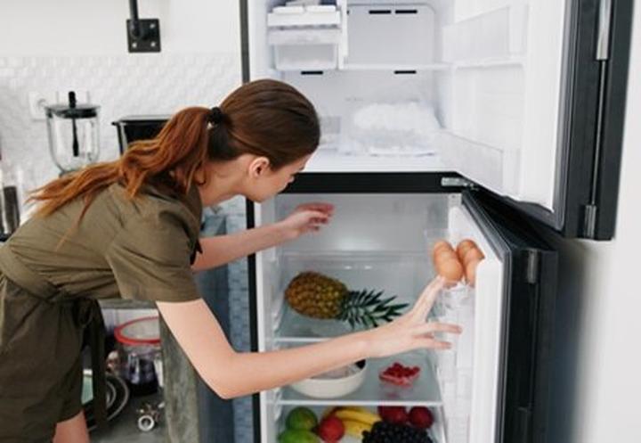 Regularne rozmrażanie sprzętu