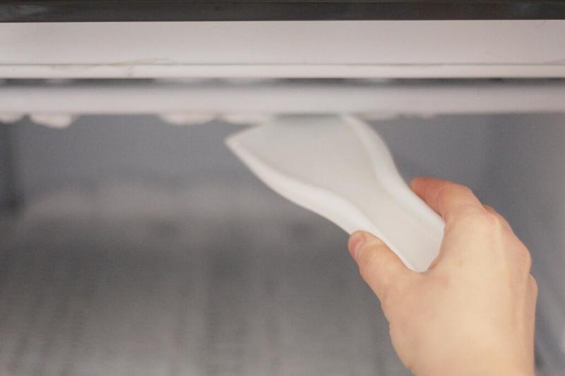 Szybkie rozmrażanie lodówki