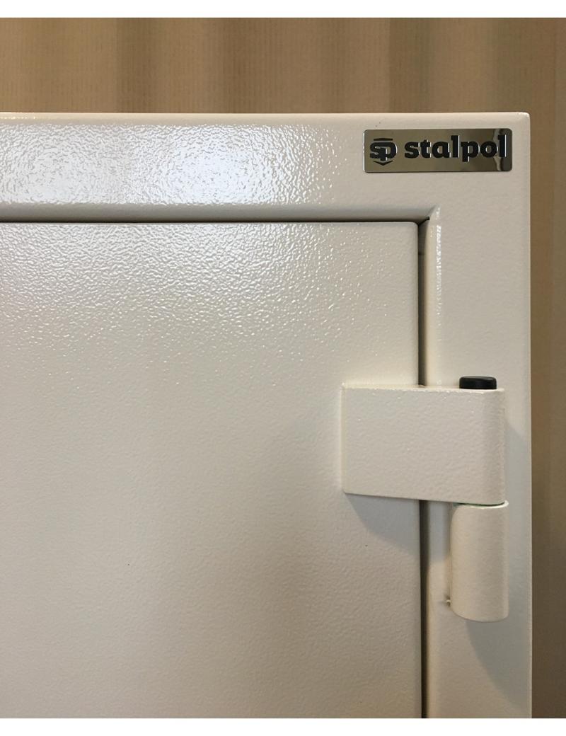 Z czym łączyć RAL 9001